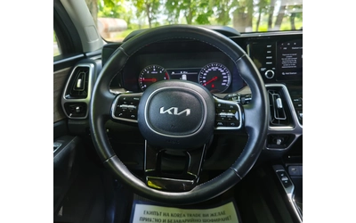 Kia Sorento 2.2 CRDI 4x4 - автомобили, коли, обяви за нови и употребявани 9