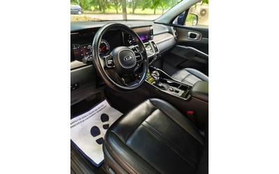 Kia Sorento 2.2 CRDI 4x4 - автомобили, коли, обяви за нови и употребявани 8