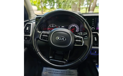 Kia Sorento 2.2 CRDI 4x4 - автомобили, коли, обяви за нови и употребявани 9