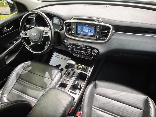 Kia Sorento 2.0 CRDI 4x4 - автомобили, коли, обяви за нови и употребявани 12
