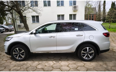 Kia Sorento 2.0 CRDI 4x4 - автомобили, коли, обяви за нови и употребявани 6