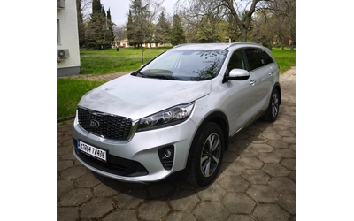 Kia Sorento 2.0 CRDI 4x4 - автомобили, коли, обяви за нови и употребявани 7