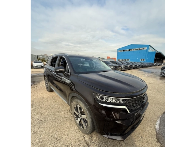 Kia Sorento 2.2 CRDI 4x4 - OЧАКВАН ВНОС - автомобили, коли, обяви за нови и употребявани 1