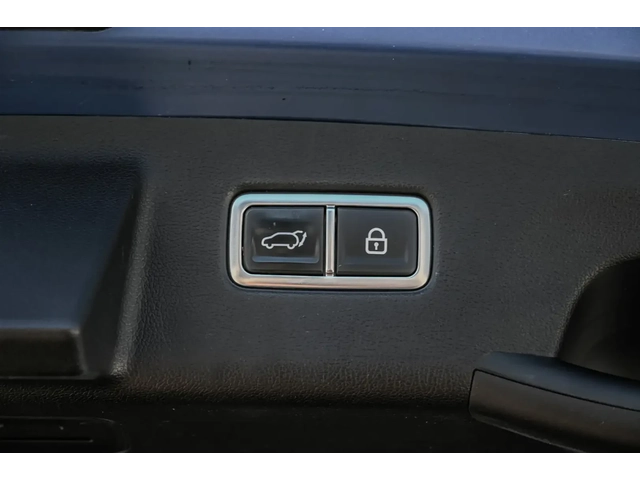 Kia Sorento - автомобили, коли, обяви за нови и употребявани 10