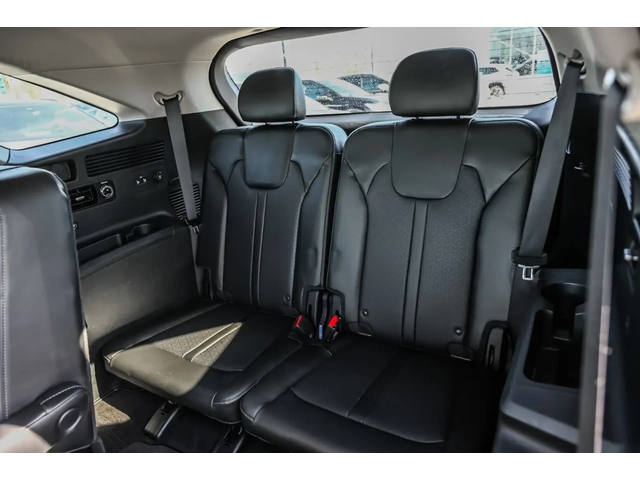 Kia Sorento - автомобили, коли, обяви за нови и употребявани 11