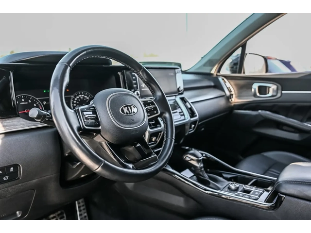 Kia Sorento - автомобили, коли, обяви за нови и употребявани 13
