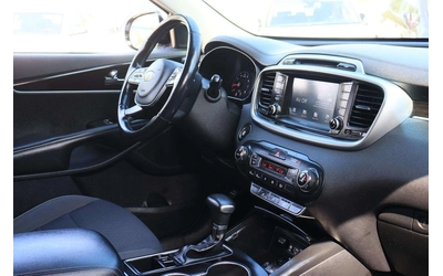 Kia Sorento LX | 4X4 | 7 МЕСТА | CARPLAY | ЦЕНА ДО БГ - автомобили, коли, обяви за нови и употребявани 16