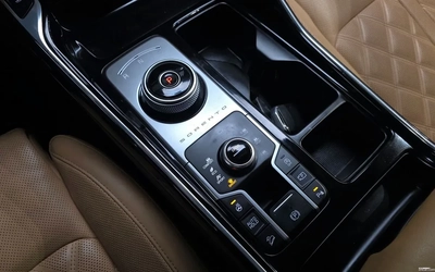 Kia Sorento HUD* ОБДУХ* ШИБЕДАХ* ДИСТРОНИК - автомобили, коли, обяви за нови и употребявани 8