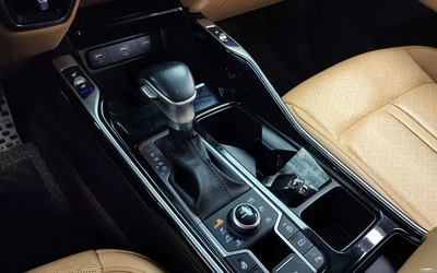 Kia Sorento 2.5T* PRESTIGE* КАМЕРА* ОБДУХ - автомобили, коли, обяви за нови и употребявани 8