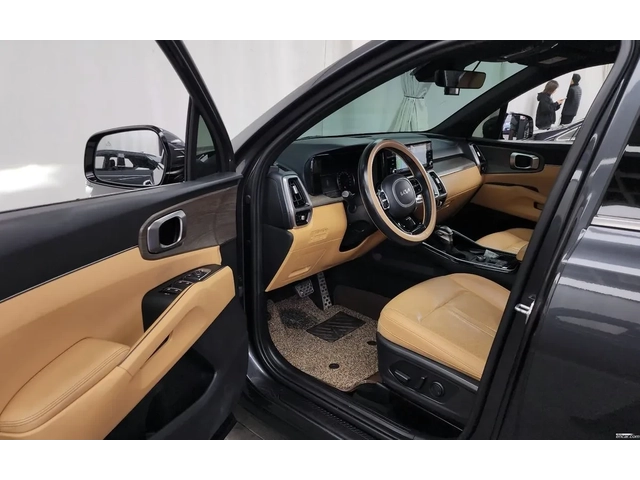Kia Sorento 2.5T* PRESTIGE* КАМЕРА* ОБДУХ - автомобили, коли, обяви за нови и употребявани 9