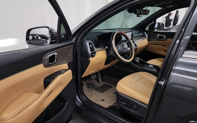 Kia Sorento 2.5T* PRESTIGE* КАМЕРА* ОБДУХ - автомобили, коли, обяви за нови и употребявани 9
