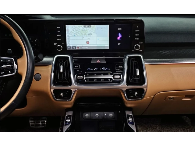 Kia Sorento 2.2 DIESEL AWD / GRAVITY / 360 КАМЕРИ /ОБДУХ/PANO - автомобили, коли, обяви за нови и употребявани 11