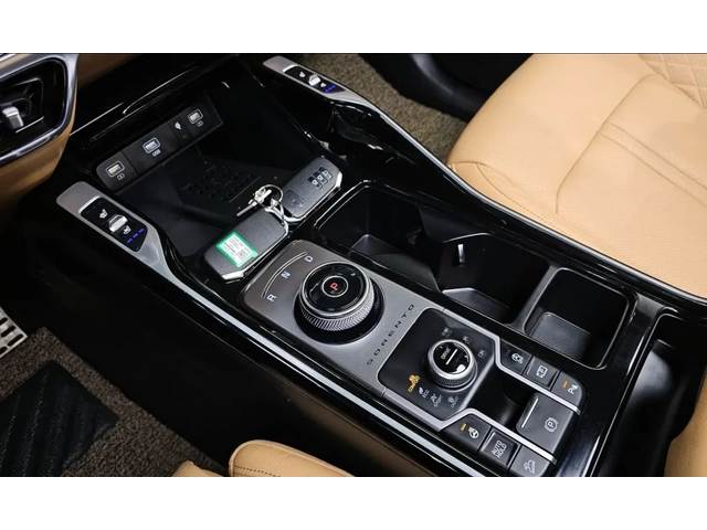 Kia Sorento 2.2 DIESEL AWD / GRAVITY / 360 КАМЕРИ /ОБДУХ/PANO - автомобили, коли, обяви за нови и употребявани 12