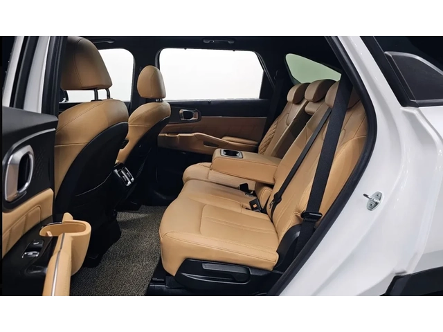 Kia Sorento 2.2 DIESEL AWD / GRAVITY / 360 КАМЕРИ /ОБДУХ/PANO - автомобили, коли, обяви за нови и употребявани 14