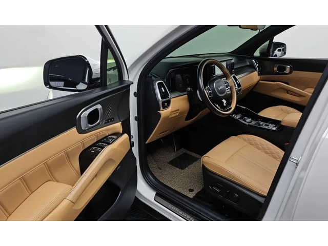 Kia Sorento 2.2 DIESEL AWD / GRAVITY / 360 КАМЕРИ /ОБДУХ/PANO - автомобили, коли, обяви за нови и употребявани 6