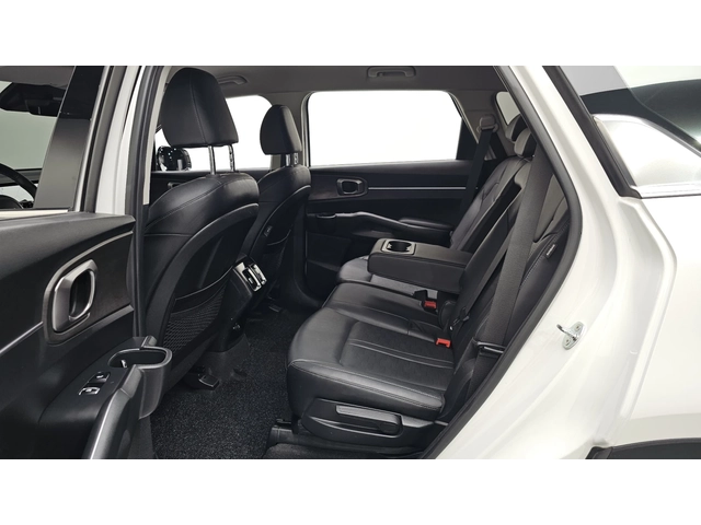 Kia Sorento PRESTIGE* HEAD-UP* DISTRONIK* ОБДУХ* БЯЛА ПЕРЛА* К - автомобили, коли, обяви за нови и употребявани 15