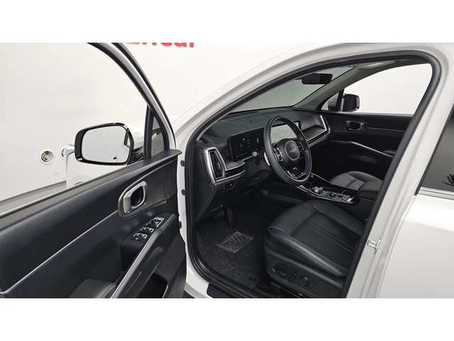 Kia Sorento PRESTIGE* HEAD-UP* DISTRONIK* ОБДУХ* БЯЛА ПЕРЛА* К - автомобили, коли, обяви за нови и употребявани 8
