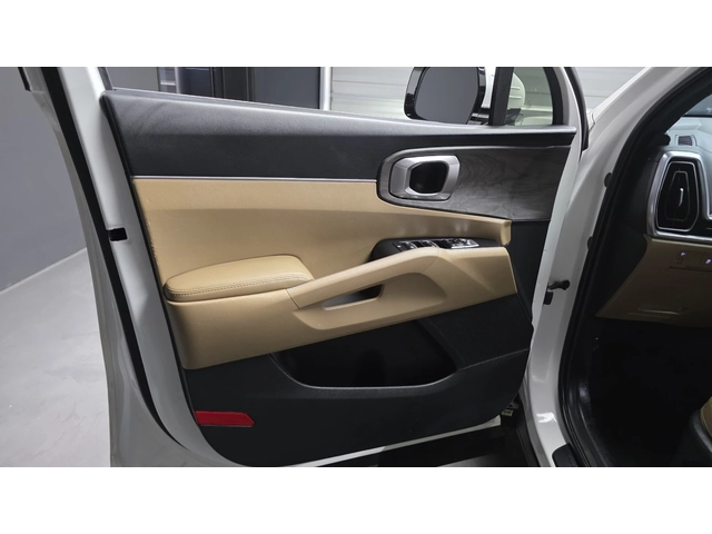 Kia Sorento 2023* PRESTIGE* 4X4* ОБДУХ* DIS* КРАЙНА ЦЕНА - автомобили, коли, обяви за нови и употребявани 13