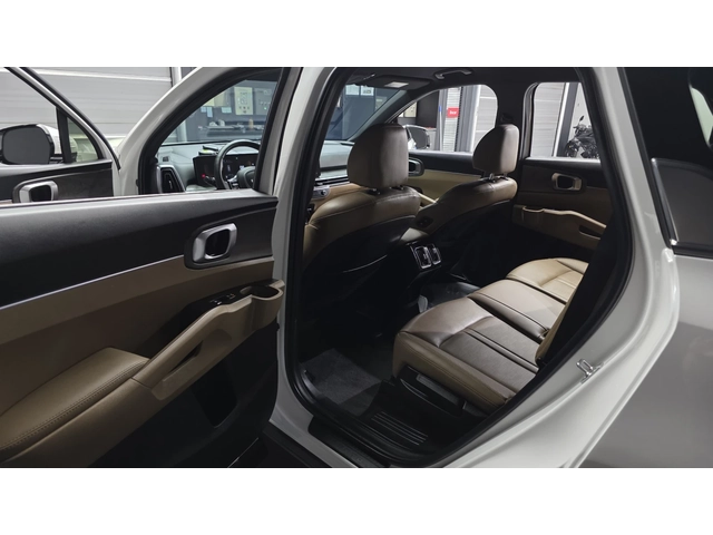 Kia Sorento 2023* PRESTIGE* 4X4* ОБДУХ* DIS* КРАЙНА ЦЕНА - автомобили, коли, обяви за нови и употребявани 16