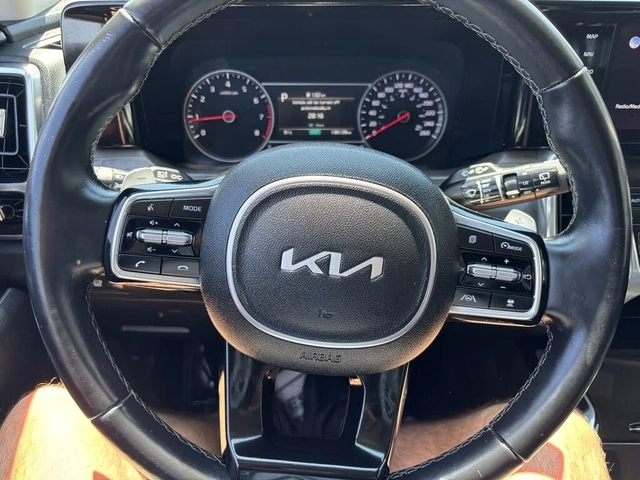 Kia Sorento X-Line* AWD* M.TOЧКА* ПОДГРЕВ* ПАНОРАМА* - автомобили, коли, обяви за нови и употребявани 4
