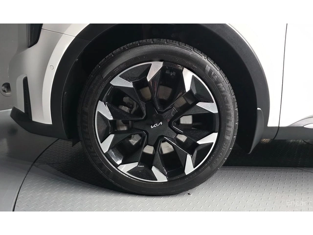 Kia Sorento 2.5T* NOBLESSE* ОБДУХВАНЕ* ДИСТРОНИК* 360КАМЕРА* L - автомобили, коли, обяви за нови и употребявани 4
