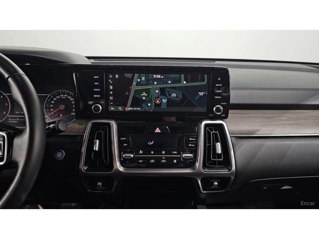Kia Sorento 2WD Trendy* КОЖА* ПОДГРЕВ* НАВИ* КАМЕРА - автомобили, коли, обяви за нови и употребявани 11