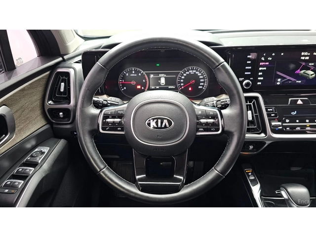 Kia Sorento 2WD Trendy* КОЖА* ПОДГРЕВ* НАВИ* КАМЕРА - автомобили, коли, обяви за нови и употребявани 9