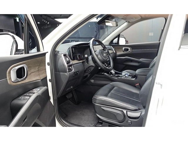 Kia Sorento 2.2D Trendy 4x4* ПОДГРЕВ* КАМЕРА* КРАЙНА ЦЕНА* - автомобили, коли, обяви за нови и употребявани 5