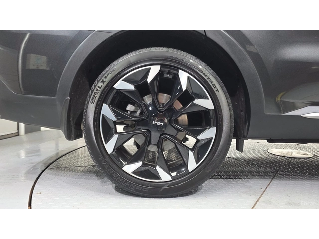 Kia Sorento 2.5 T* PRESTIGE* 360* HEAD UP* ОБДУХВ* ПОДГРЕВ - автомобили, коли, обяви за нови и употребявани 4