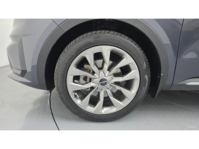 Kia Sorento 2.2D* Trendy* ПОДГРЕВ* КАМЕРА* КОЖА* KEYLESS* - автомобили, коли, обяви за нови и употребявани 15