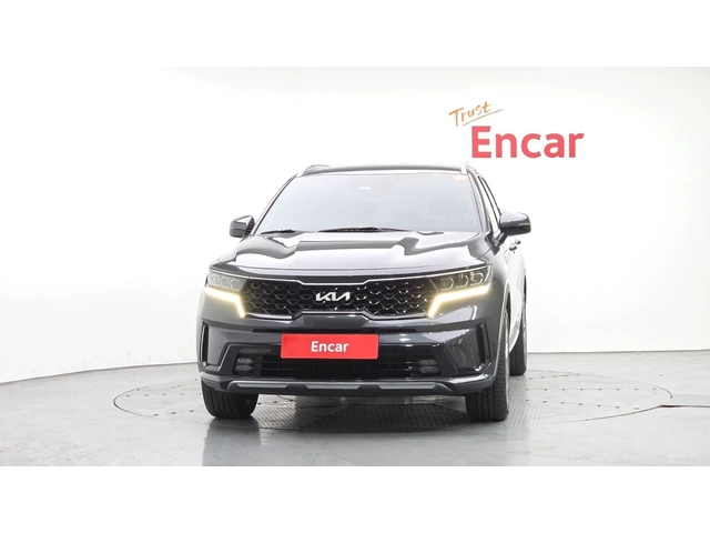 Kia Sorento 2.2D* Trendy* ПОДГРЕВ* КАМЕРА* КОЖА* KEYLESS* - автомобили, коли, обяви за нови и употребявани 1