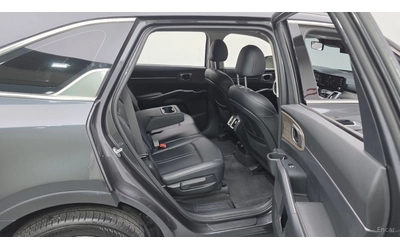Kia Sorento 2.2D* Trendy* ПОДГРЕВ* КАМЕРА* КОЖА* KEYLESS* - автомобили, коли, обяви за нови и употребявани 8