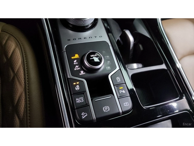 Kia Sorento GRAVITY* 4x4* 360* HUD* DISTRO* LANE* ОБДУХ - автомобили, коли, обяви за нови и употребявани 12