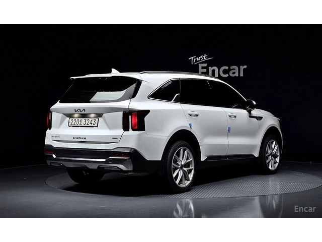 Kia Sorento 1.6* HYBRID* NOBLESSE* ПОДГРЕВ* ОБДУХВАНЕ* LANE* A - автомобили, коли, обяви за нови и употребявани 1