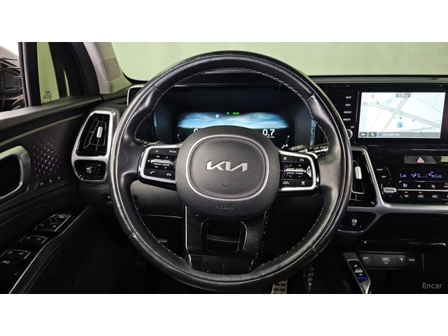 Kia Sorento SIGNATURE/2.5T/DRIVE-ASSISTS/PANOROOF - автомобили, коли, обяви за нови и употребявани 7