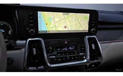 Kia Sorento SIGNATURE/DIGITAL/PANOROOF/360CAMERA - автомобили, коли, обяви за нови и употребявани 8