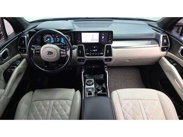 Kia Sorento SIGNATURE/DIGITAL/PANOROOF/HEAD-UP/ - автомобили, коли, обяви за нови и употребявани 5
