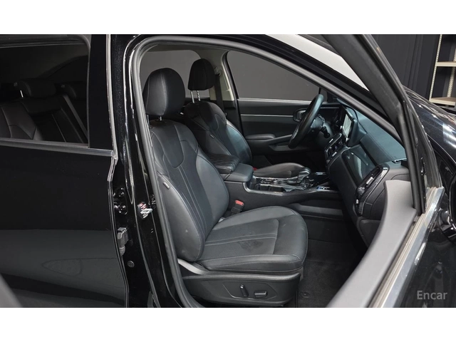 Kia Sorento 2.2D Prestige 4x4* DISTRONIC* ПОДГРЕВ* ОБДУХВАНЕ* - автомобили, коли, обяви за нови и употребявани 6