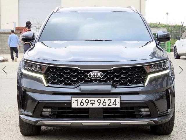Kia Sorento Prestige - автомобили, коли, обяви за нови и употребявани 1