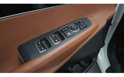 Kia Sorento Noblesse - автомобили, коли, обяви за нови и употребявани 13