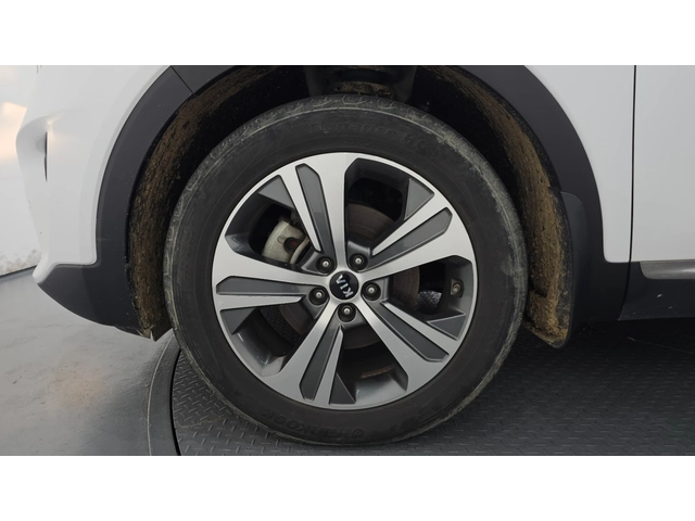 Kia Sorento Noblesse - автомобили, коли, обяви за нови и употребявани 3