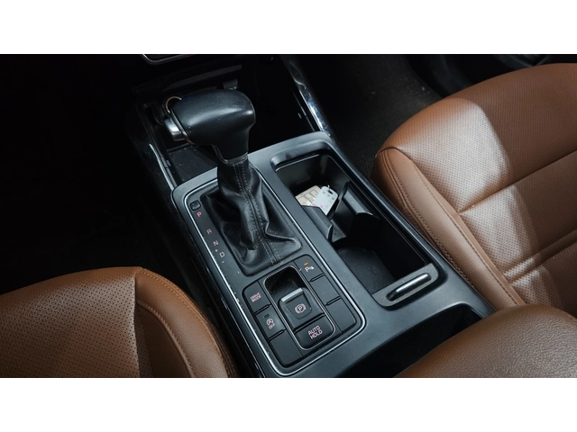 Kia Sorento Noblesse - автомобили, коли, обяви за нови и употребявани 7