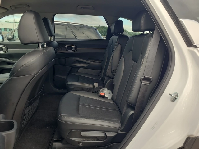 Kia Sorento EX AWD / 6 Seater / Blind Spot / - автомобили, коли, обяви за нови и употребявани 8
