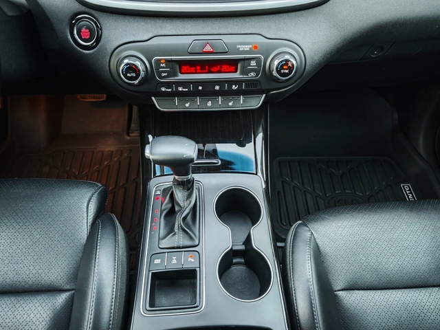 Kia Sorento EX, AWD, 7-SEATS - автомобили, коли, обяви за нови и употребявани 13