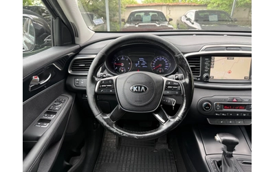 Kia Sorento 6+ 1, 2.2 CRDI, AWD - автомобили, коли, обяви за нови и употребявани 11