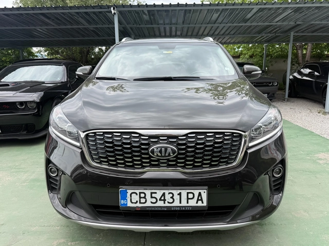 Kia Sorento 6+ 1, 2.2 CRDI, AWD - автомобили, коли, обяви за нови и употребявани 1