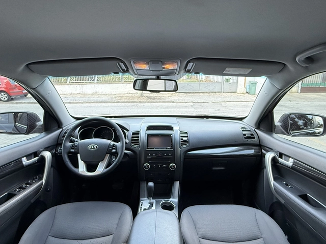 Kia Sorento 2.2D-AVTOMAT-4X4- - автомобили, коли, обяви за нови и употребявани 10