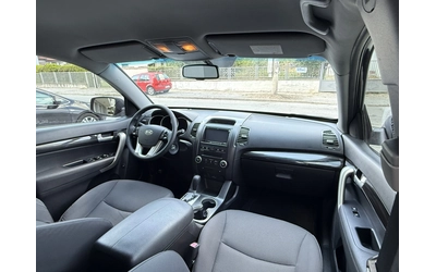 Kia Sorento 2.2D-AVTOMAT-4X4- - автомобили, коли, обяви за нови и употребявани 11