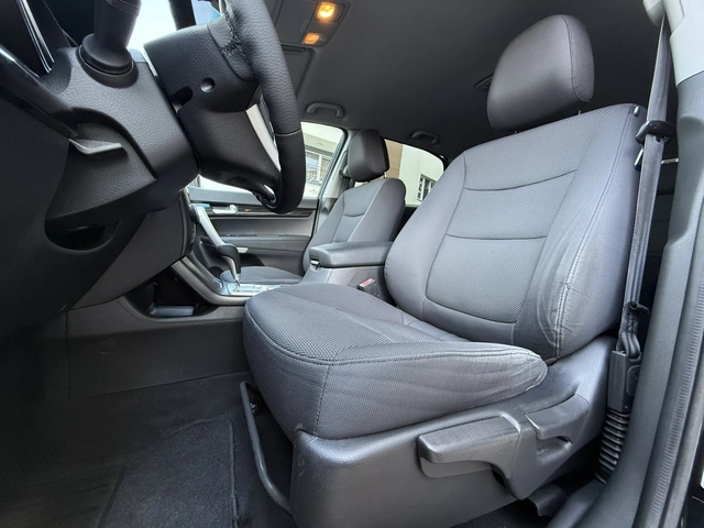 Kia Sorento 2.2D-AVTOMAT-4X4- - автомобили, коли, обяви за нови и употребявани 12