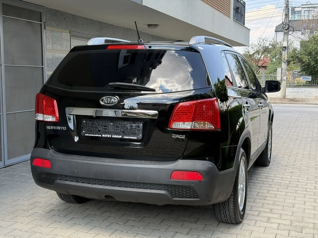 Kia Sorento 2.2D-AVTOMAT-4X4- - автомобили, коли, обяви за нови и употребявани 4
